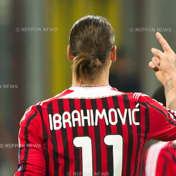 2011/12 AC Milan Ibrahimovic' #11 Soccer Jersey Size M,L - Picture 7 of 8